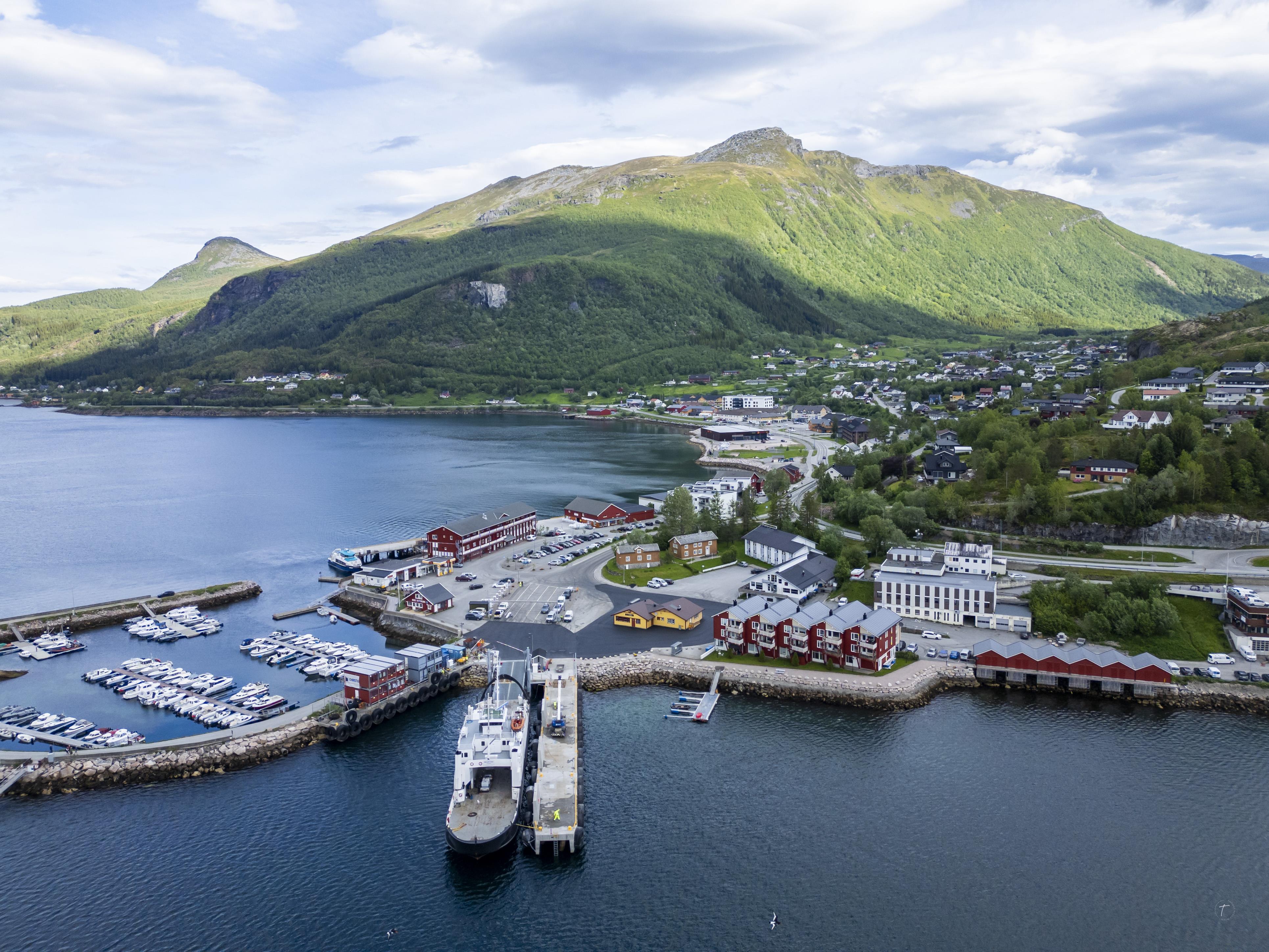 Ørnes ferjekai juni 2026
