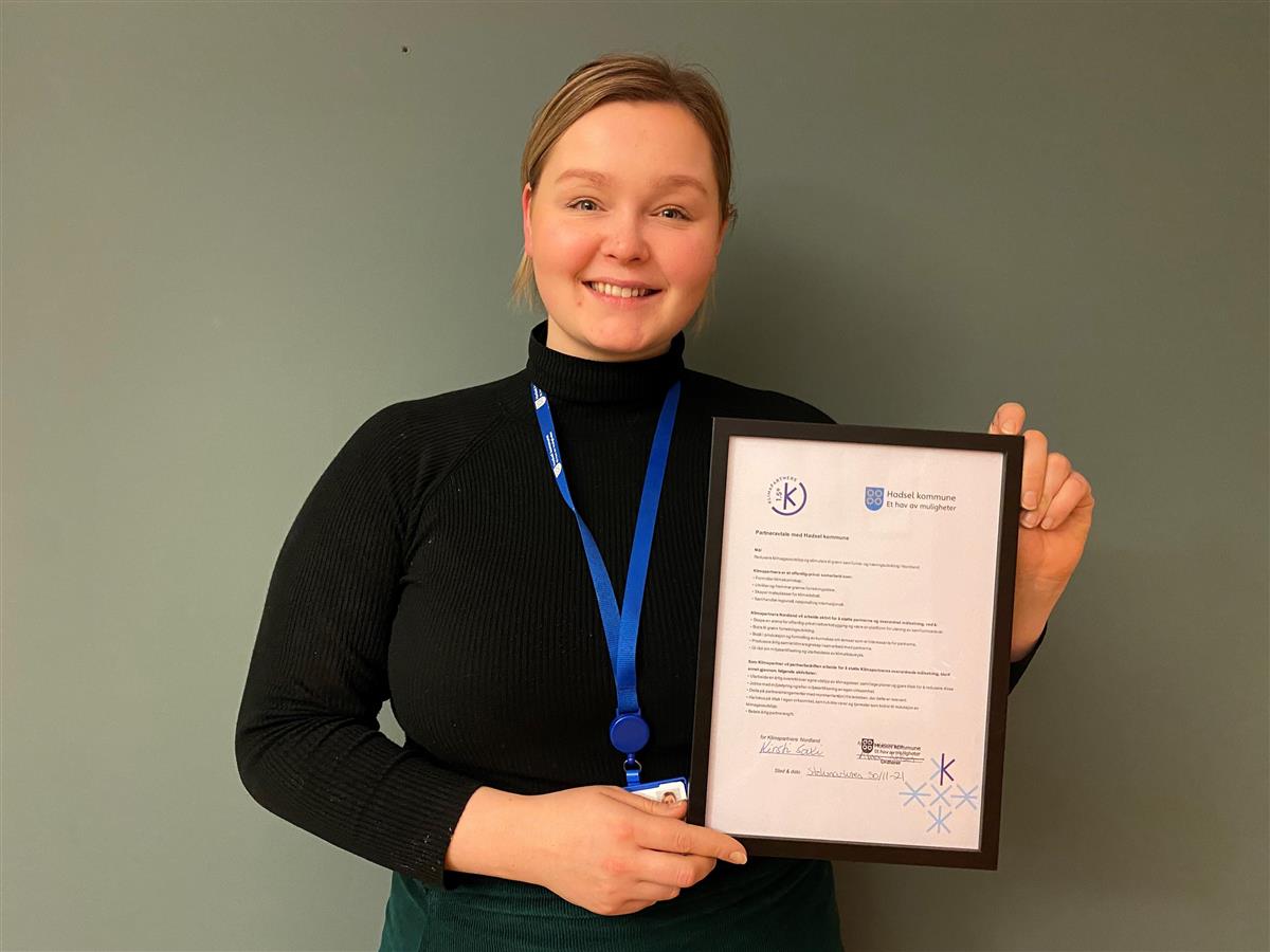 Ordfører Aina Nilsen i Hadsel kommune er stolt klimapartner - Klikk for stort bilde
